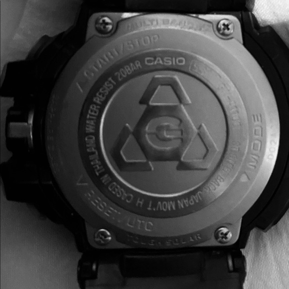 Casio G-Shock 5311 $500 watch for $300! - Picture 4 of 7